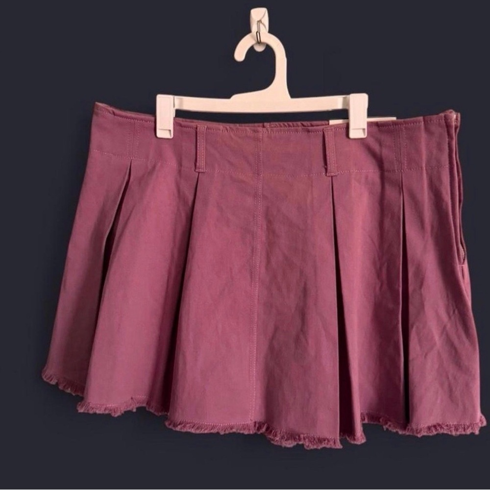 Sold 🏷️ Women's Pleated Skort